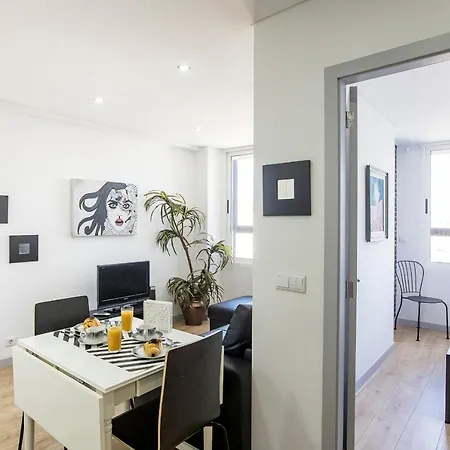 1br Flat In Trindade W/ Ac By Metro Station Daire *