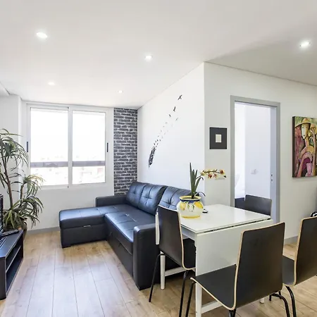 1br Flat In Trindade W/ Ac By Metro Station * Porto