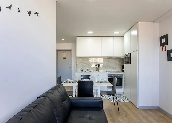 1br Flat In Trindade W/ Ac By Metro Station Διαμέρισμα *