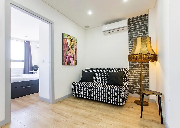 1br Flat In Trindade W/ Ac By Metro Station Διαμέρισμα