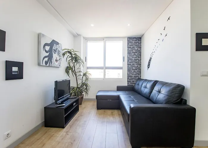 1br Flat In Trindade W/ Ac By Metro Station