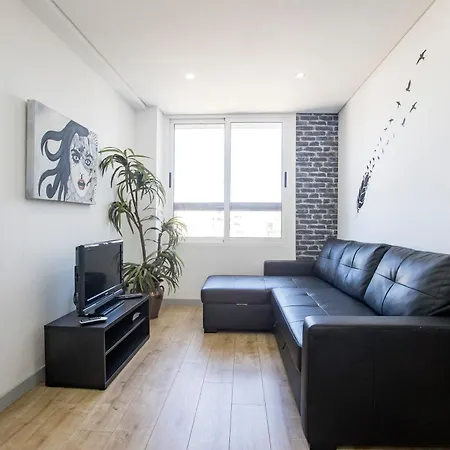 1br Flat In Trindade W/ Ac By Metro Station